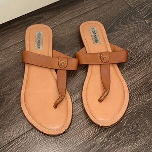 Steve Madden thong sandals